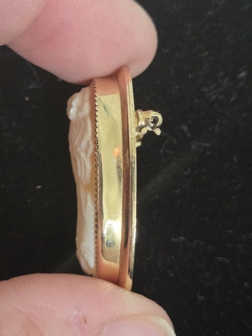 Vtg Catamore Shell Cameo Brooch 12K Gold Filled Hand Carved 1/20 12K GF Pin - Picture 5 of 12
